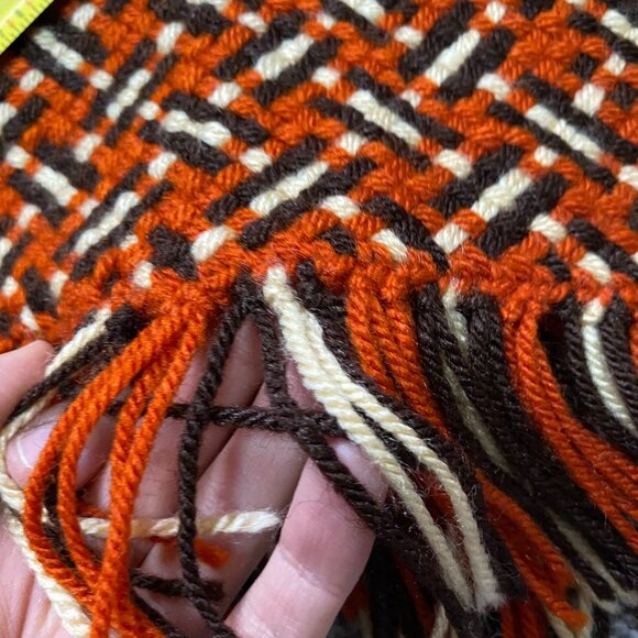 SOLD Vintage handmade poncho - Picture 8 of 9